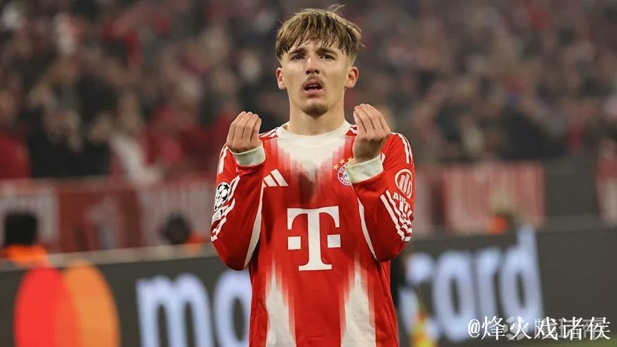 卡尔:从凯恩和基米希等队友身上获益匪浅 卡尔:从凯恩和基米希等队友身上获益匪浅