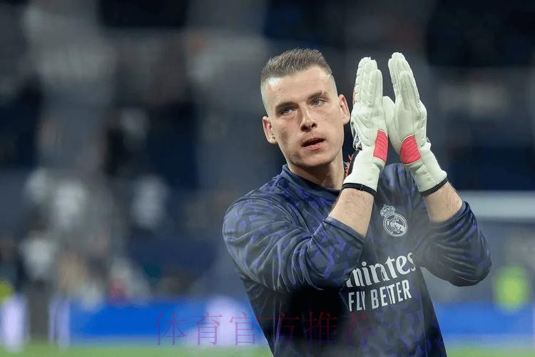 西媒:卢宁认为安帅不信任他 可能下家包括阿森纳 西媒:卢宁认为安帅不信任他 可能下家包括阿森纳